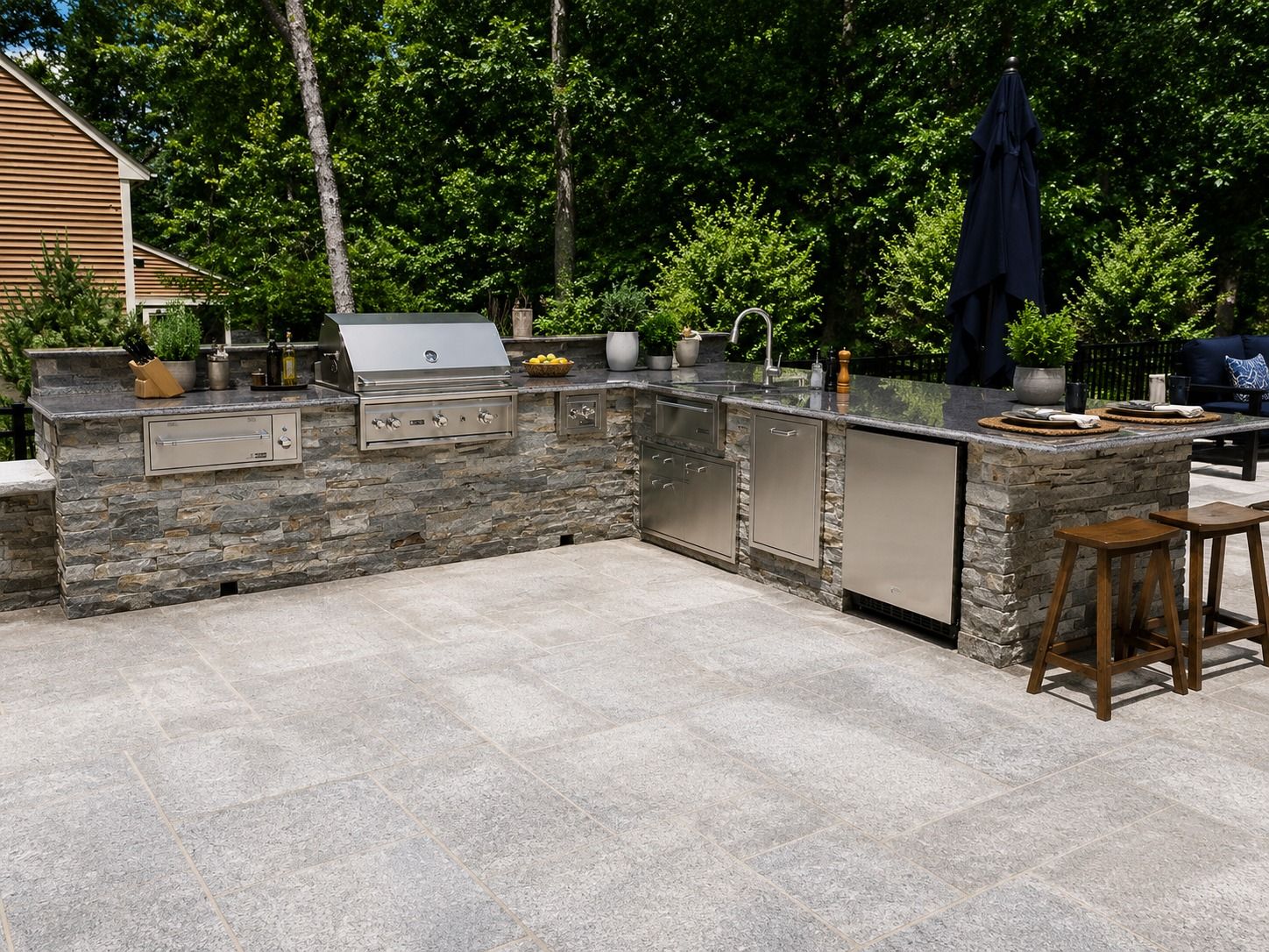 Outdoor Kitchen Terrace